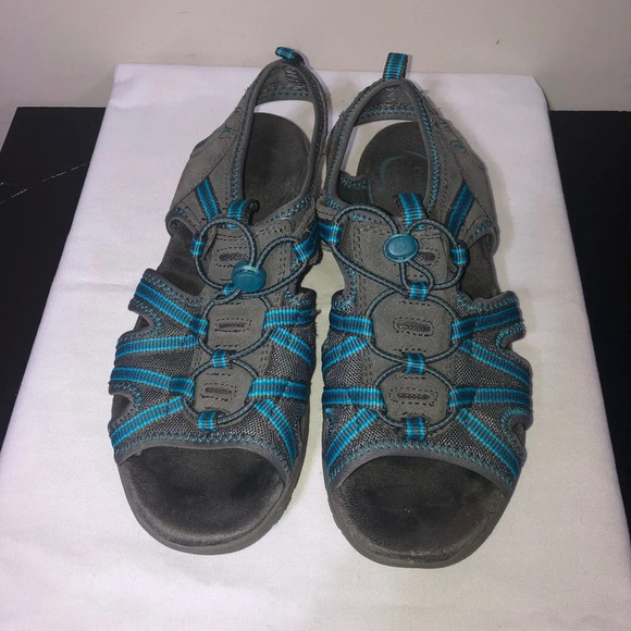 5/$25 
Croft & Barrows Sandals Grey Teal 6.5-7 Resemble Keen  Open Toe Heel - Picture 2 of 9